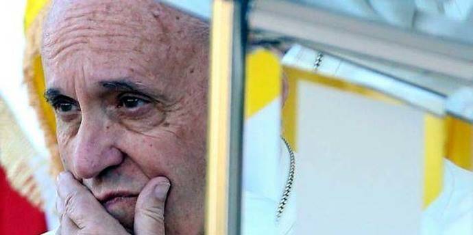 El Papa descarta que mujeres se ordenen sacerdotisas en el futuro