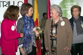 La reina Doña Sofía visita el Rastrillo de Nuevo Futuro