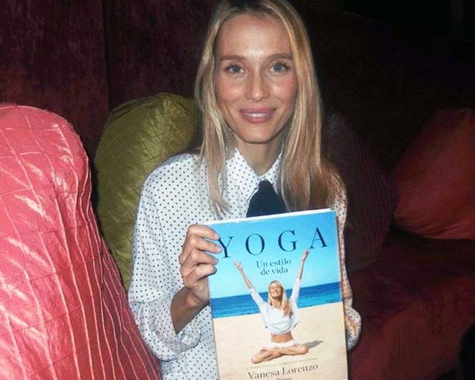 Vanesa Lorenzo, autora del libro “Yoga, un estilo de vida”