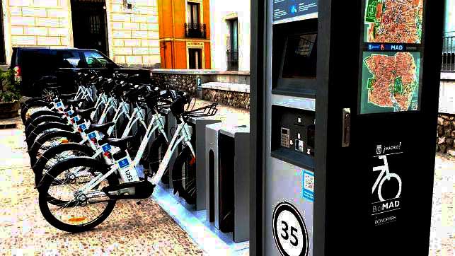 El Ayuntamiento de Madrid estudia financiar Bicimad con publicidad en las bicis