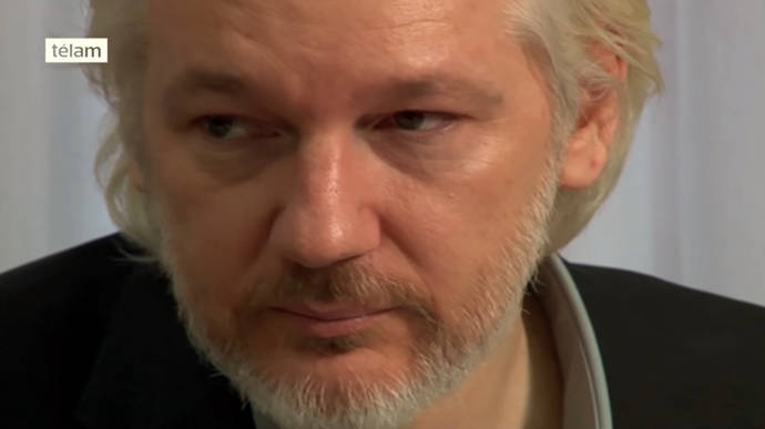 Julian Assange: 'hubo sexo consentido y agradable con SW'