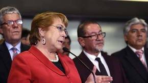 Para Bachelet los represores de Pinochet deben ayudar con los desaparecidos