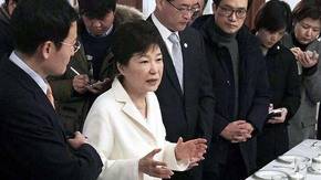 Presidenta surcoreana rechaza declarar en el juicio político en su contra