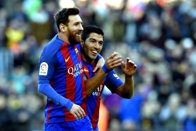 Messi y Suárez lideraron la victoria del Barcelona frente a Las Palmas. 