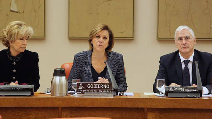 María Dolores de Cospedal durante una comparecencia en la Comisión de Defensa