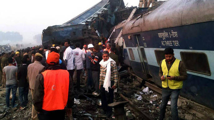 Un centenar de heridos en Nueva Delhi tras accidente ferroviario
