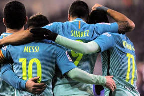 Messi, Suárez y Neymar anotan en goleada de Barcelona sobre Eibar