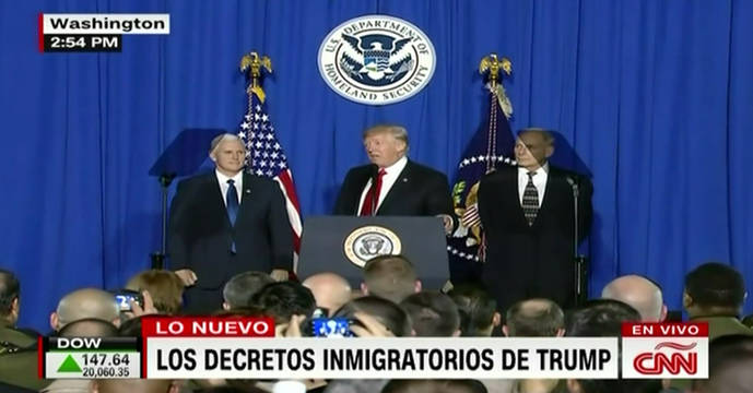 Trump humilla a México al anunciar que le obligará a pagar el muro