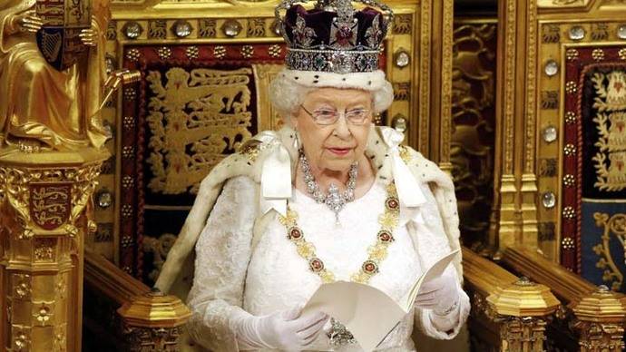 Isabel II celebra 65 años en el trono del Reino Unido