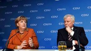 Conservadores bávaros apoyan a Merkel en su campaña 
