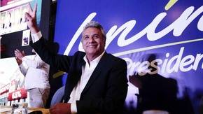 Un millón de votos de ventaja saca Moreno en primera vuelta en Ecuador
