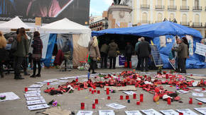 Las mujeres de la Puerta del Sol finalizan la huelga de hambre tras casi un mes