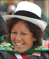 Lourdes Flores, anterior aspirante a la presidencia del Perú,  sólo tendría un 9% de apoyo en estos momentos.