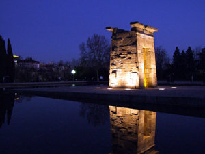 Templo de Debod por la noche