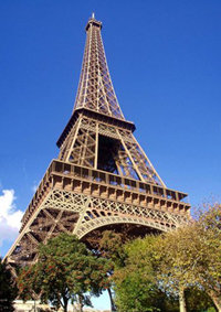 El secretario de Turismo mexicano afirma que sólo en la Torre Eiffel en París, se roban 2.000 carteras al año.