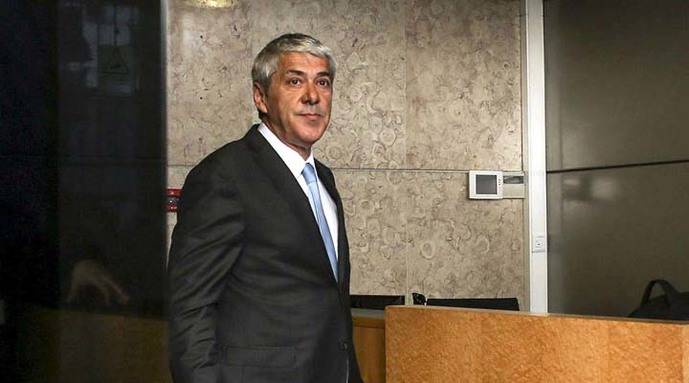 El ex primer ministro luso José Sócrates es acusado de fraude y blanqueo.

