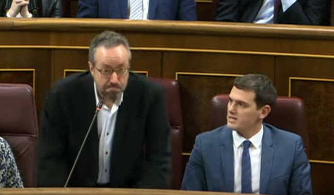 Albert Rivera y el portavoz de Ciudadanos, Juan Carlos Girauta, en el Congreso (foto de archivo)