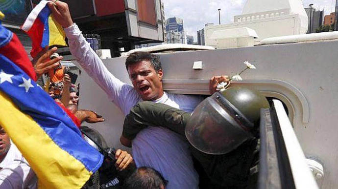 El opositor Leopoldo López fue encarcelado hace más de tres años en Venezuela 