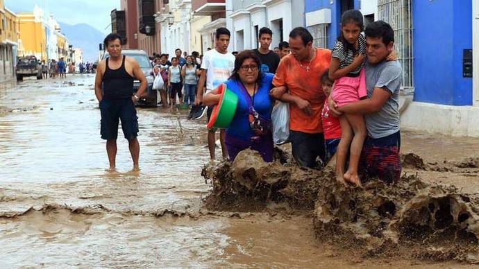 Autoridades peruanas alertan que esta semana aumentarán las lluvias