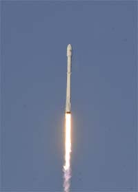 Space X lanza al espacio el primer cohete reciclado de la historia