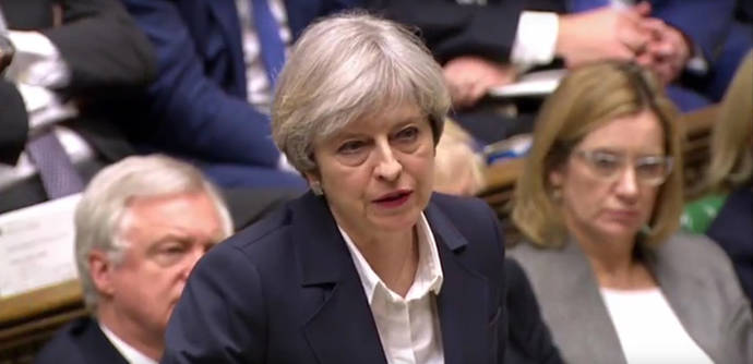 Theresa May anuncia la salida del reino Unido de la UE en la Cámara de los Comunes