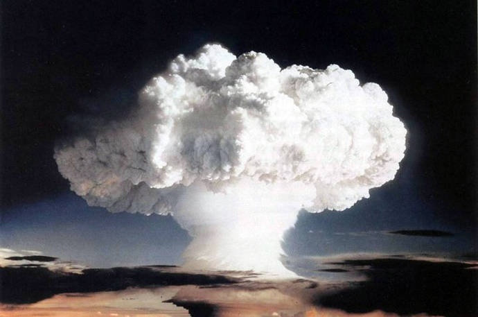 75% of Brits support UN nuclear ban talks