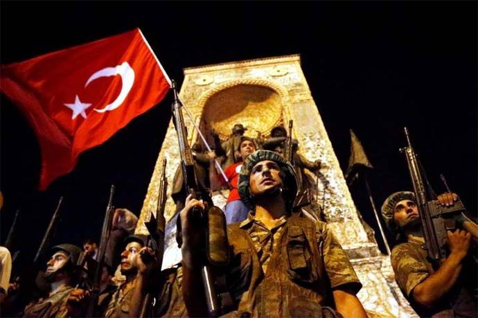 Juzgan en Turquía a casi 500 acusados por el golpe de Estado fallido de 2016