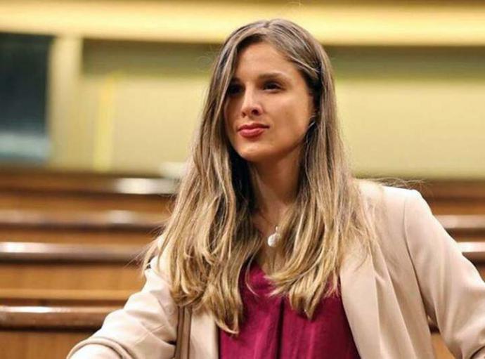 La diputada por Baleares Malena Contestí abandona la política entre durísimas acusaciones a Vox