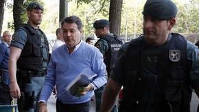 González encarcelado, Villar libre: en qué se basan los jueces para dictar prisión