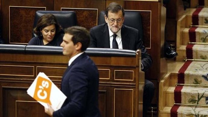 Rajoy, Sáenz de Santamaría y Rivera, en el Pleno del Congreso