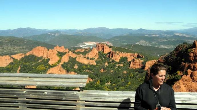 Las Médulas reciben 100.000 visitantes al año