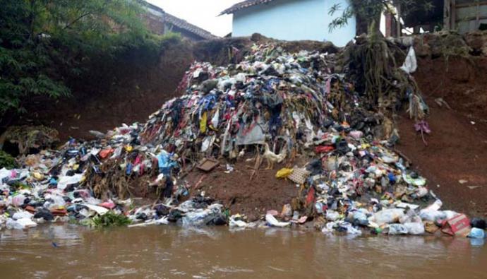 Citarum, el río de Indonesia más contaminado del mundo