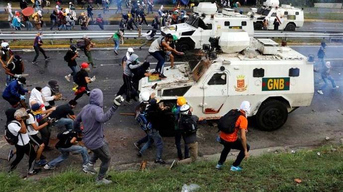 Venezuela: La oposición pierde el miedo a la represión chavista