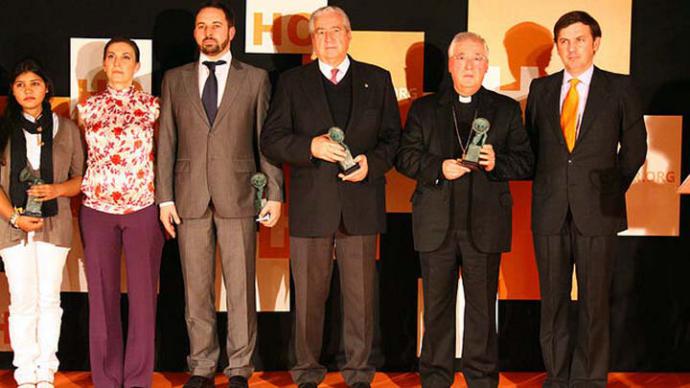 Santiago Abascal, el obispo de Alcalá e Ignacio Arsuaga (dcha) en la gala de premios HazteOir 2012CONTANDO ESTRELAS