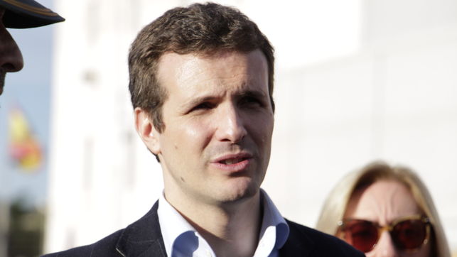 Casado responde a Vox: "Nuestro compromiso contra la violencia de género es innegable"