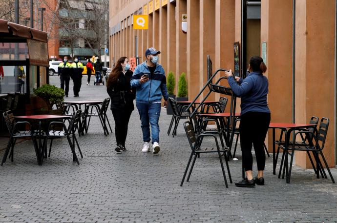 El empleo turístico se desplomó un 46,3% en febrero