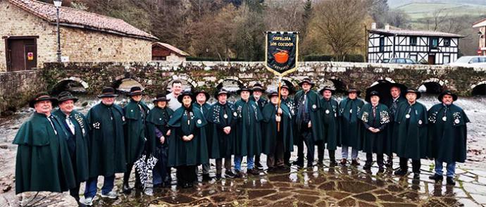 Se rindió homenaje a hosteleros locales del pueblo de Ruente el Día Internacional del Cocido