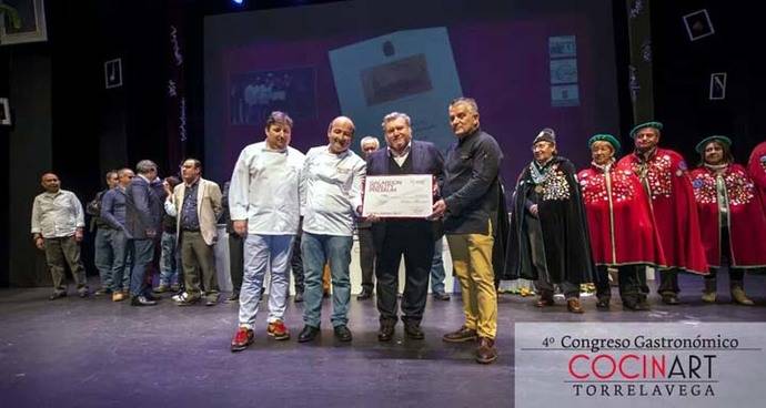 El congreso “Cocinart Torrelavega” rindió homenaje póstumo al hostelero Víctor Merino