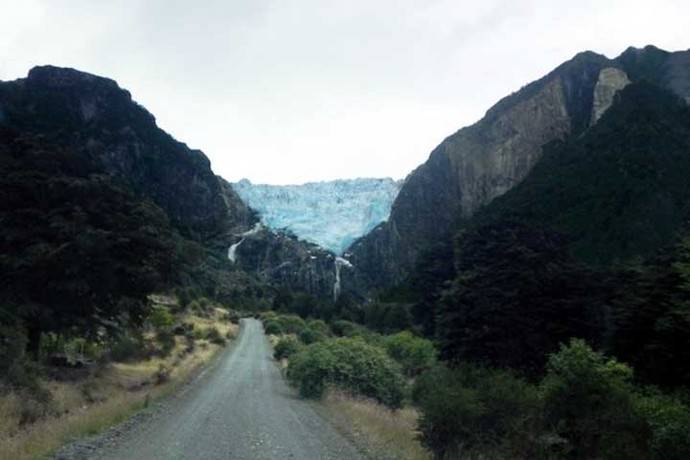 Autoridades turísticas informan sobre alternativas que mantienen conectada la Carretera Austral