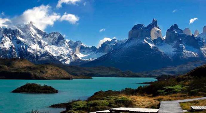 Atleta paralímpico recorrió en silla de ruedas los senderos de Torres del Paine