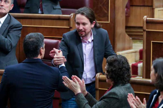 La izquierda escenifica unidad por primera vez desde la moción de censura y se prepara para una oposición sin tregua