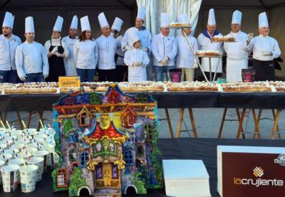 El Ayuntamiento de Santander reparte más de mil raciones del Roscón de Reyes
