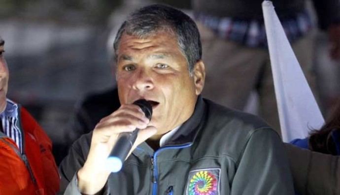 Por qué Correa no pudo votar en referéndum que decide su futuro político