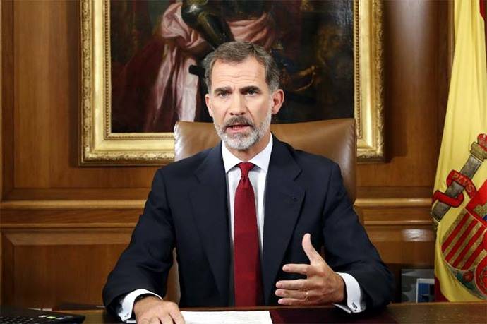 Felipe VI llama al Estado a defender orden constitucional en Cataluña