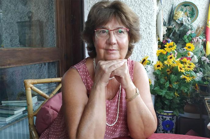  Mary Paz Hernández, poeta de “Amanecer de ocasos”