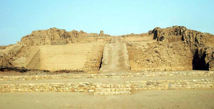 Pirámides de Túcume, el mayor complejo arquitectónico de este tipo en el Antiguo Perú.