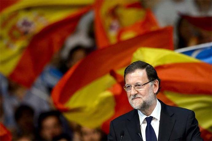 Rajoy promete inteligencia y firmeza ante posible ley referéndum en Cataluña