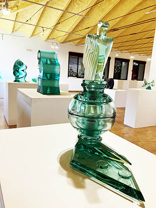 Javier Gómez, el mejor escultor español en vidrio, con museo monográfico en Pedro Bernardo. Ávila