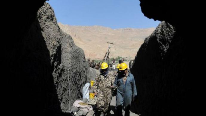 30 muertos por colapso de una mina de oro en Afganistán