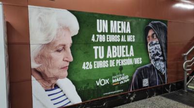 Cartel de Vox en la Puerta del Sol. elDiario.es